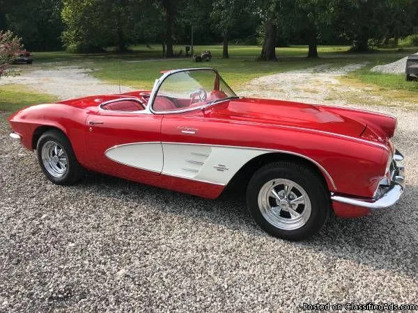 1961 Chevrolet Corvette Convertible