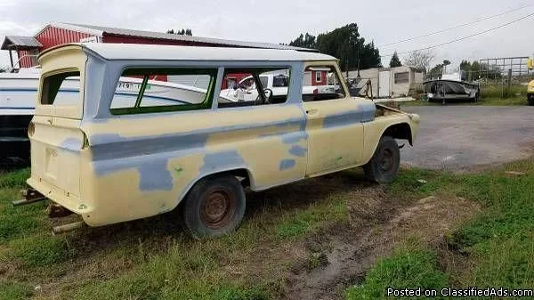 1965 Chevrolet Suburban