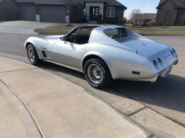1975 Chevrolet Corvette Stingray