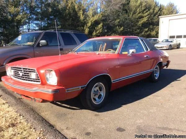 1977 Ford Mustang