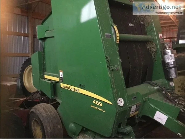 2014 John Deere 469 Round Baler