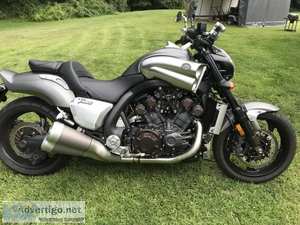 2014 Yamaha vmax
