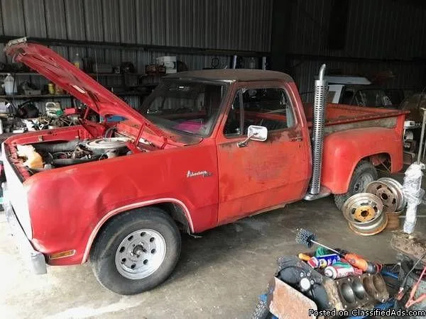1979 Dodge Lil Red Express