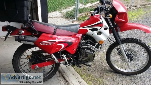 motor cycle on off rd motorcycle