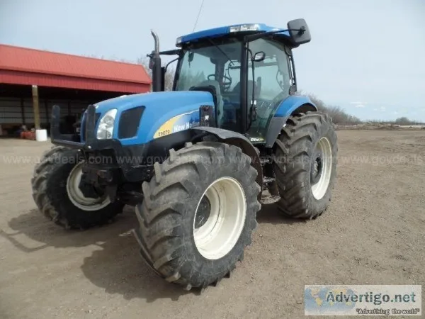 2009 New Holland Tractor