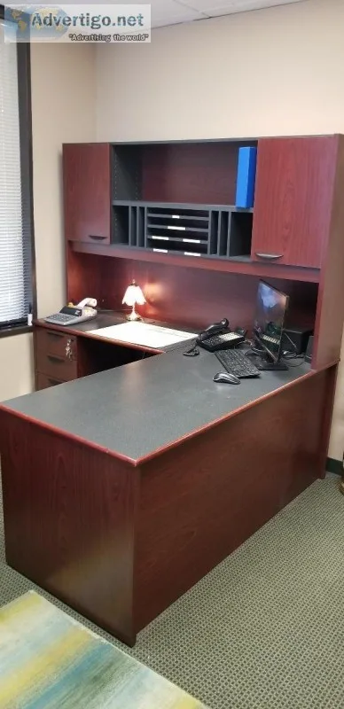 two desks w hutches