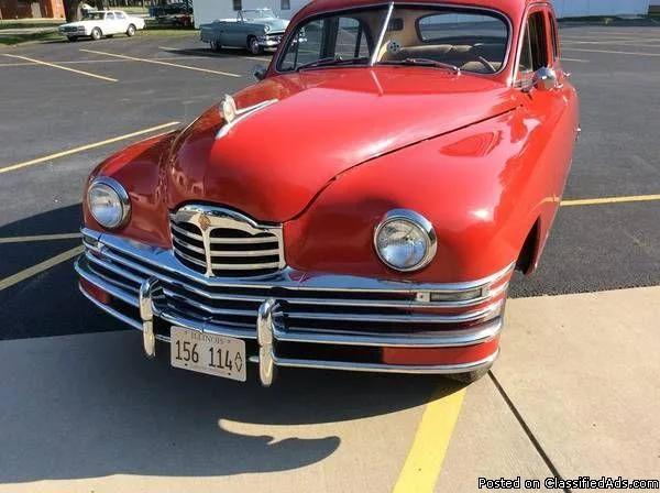 1948 Packard Deluxe