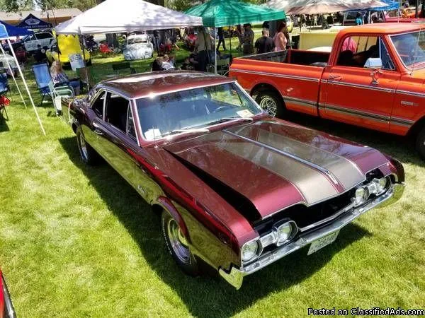 1967 Oldsmobile Cutlass Sport