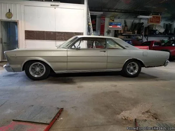 1966 Ford Galaxie