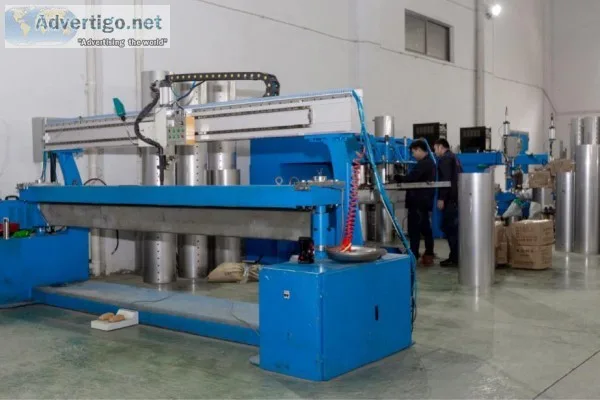 OEM Heat pipe pressurized solar water heater 150L