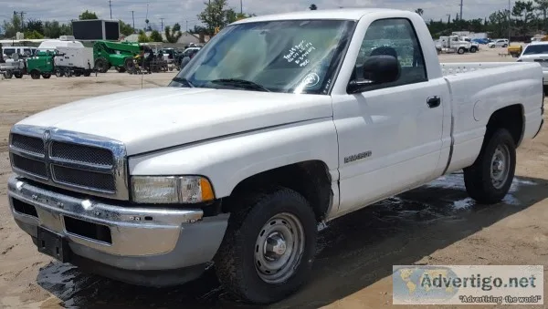 s2001 DODGE RAM 1500 PICKUP TRUCK 3687