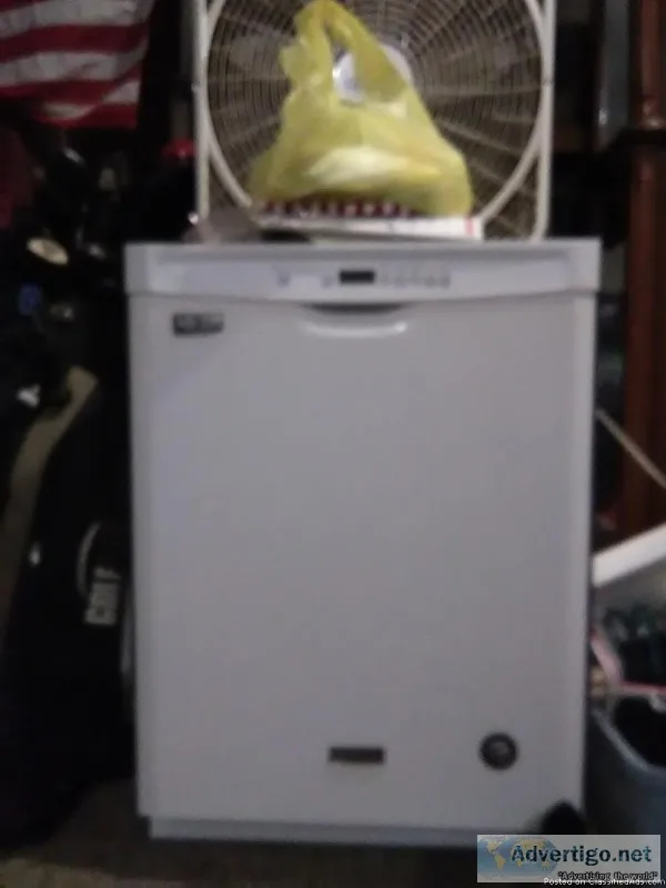 Maytage Dishwasher