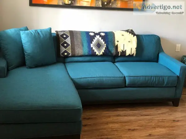SOFA with Reversible Ottoman