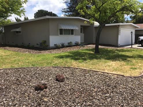 3 beds 2 baths available for rent for family use only.