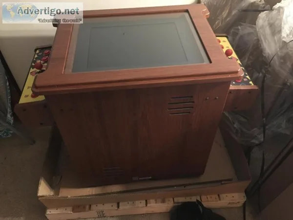 Arcade cabinet