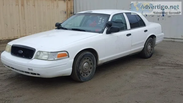 s2005 FORD CROWN VICTORIA SEDAN 9623