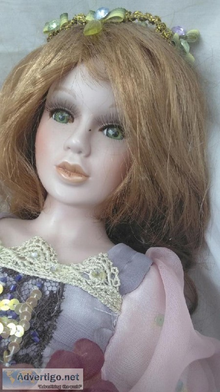 Porcelain Dolls Collection