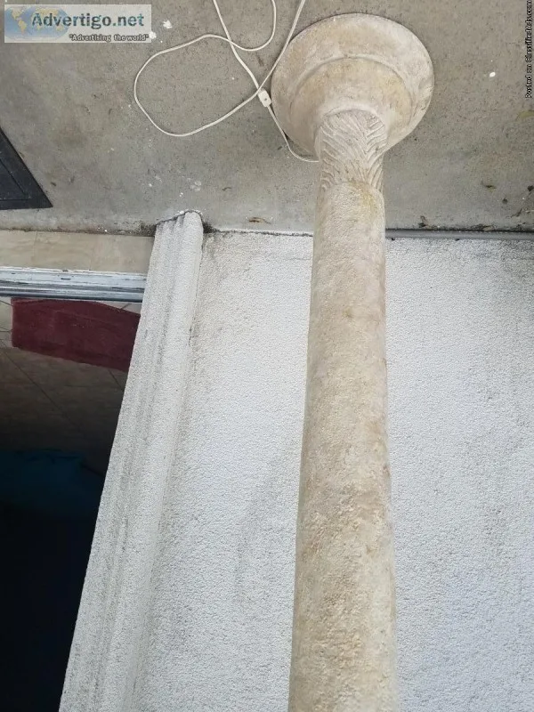 FLOOR   LAMP