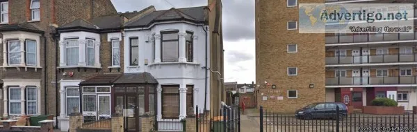 Looking For a Driving Instructor in East Ham