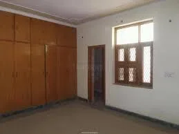 3rd floor 3bhk for sale on delhi gate bazaar 35 lakhs