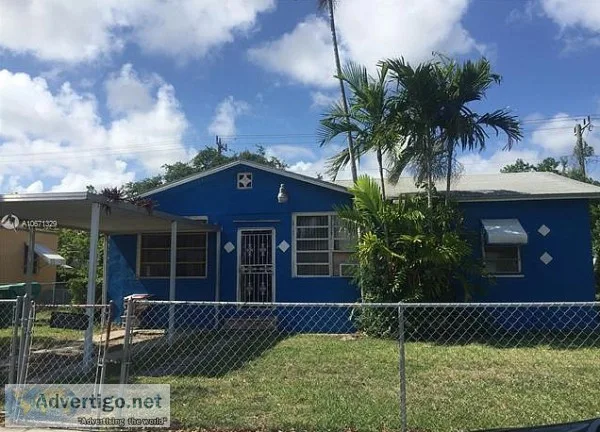 NICE FIXER UPPER FOR CASH BUYER