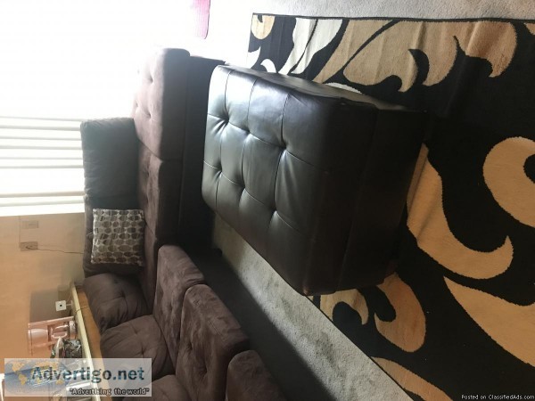 Sofa sectional and ottoman