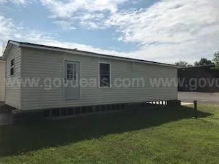 SMALL CABIN -KARNS HIGH SCHOOL- CABIN A