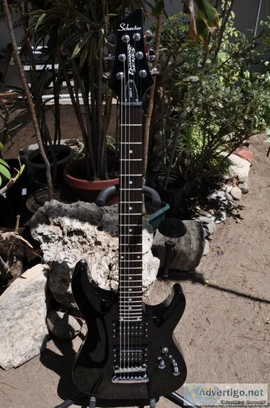 Schecter Diamond Series Omen-6 Electric Guitar