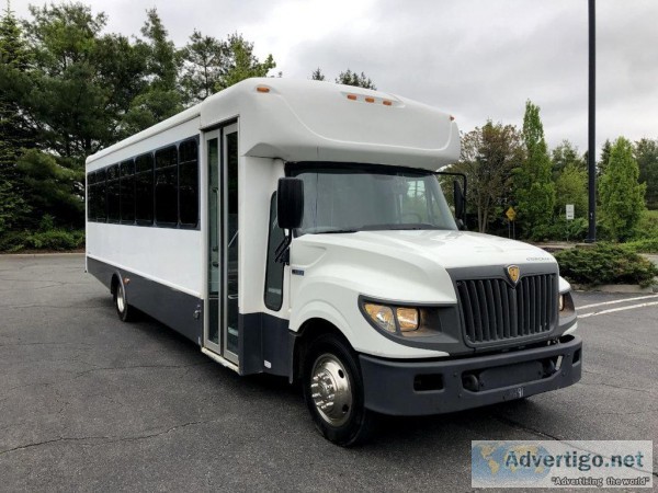 2013 International Starcraft Bus For Sale (A5012)