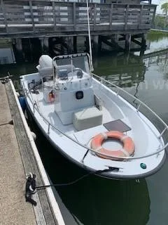 1999 Boston Whaler Justice (Center Console)