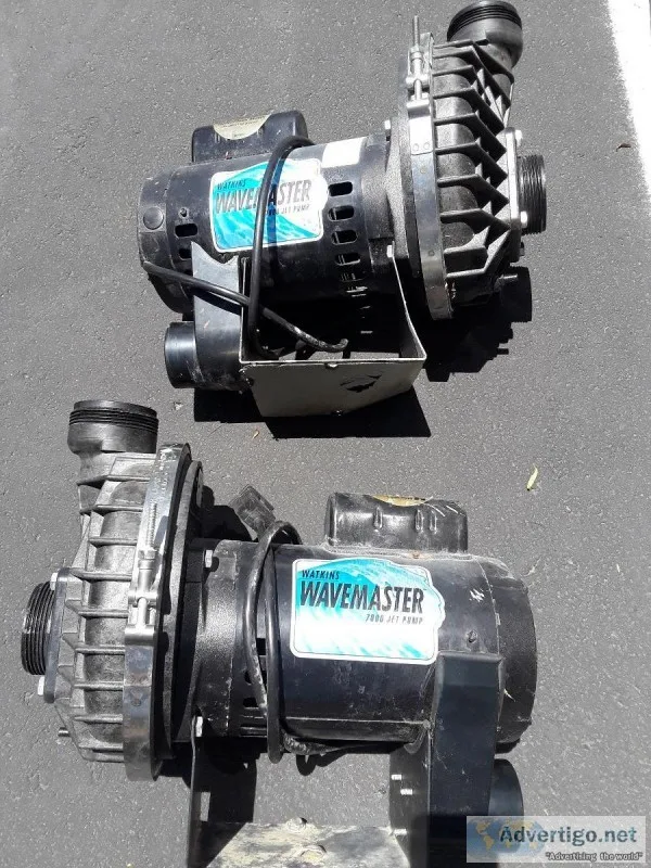 2 Watkins Wave Master 7000 Jet Pumps