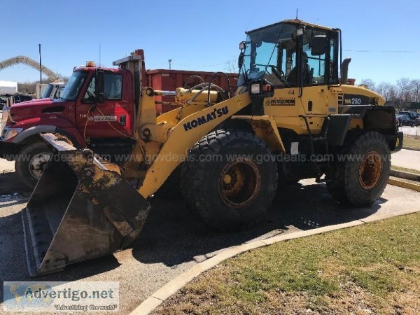 2012 Komatsu WA-250-6 Wheel Loader