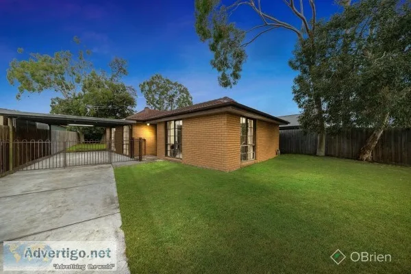 3 Bedroom House - Patterson Lakes