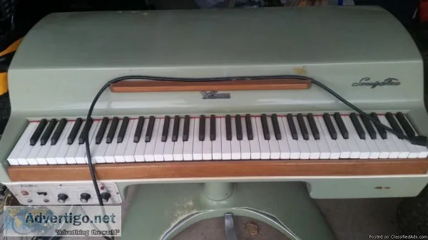 Fender Rhodes Seventy Three jetsons model electric piano