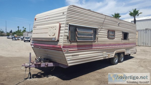 1984 FLEETWOOD REGAL TRAVEL TRAILER 9861