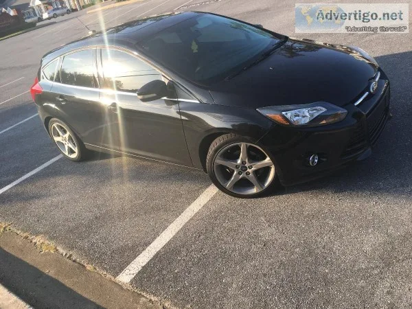 2013 Ford Focus Titanium Hatchback