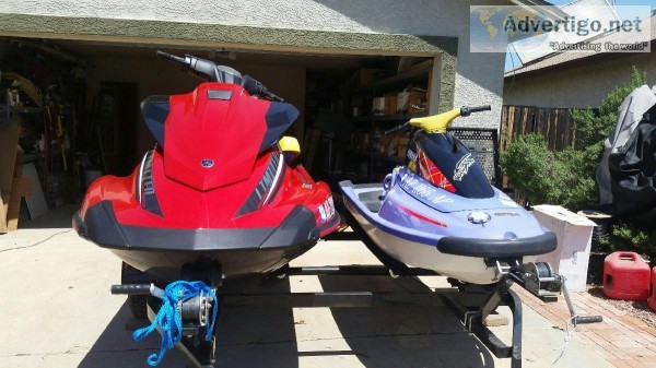 2016 and 2004 Yamaha jet skis wtrailer