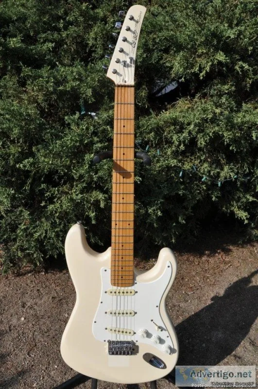 Stage Guitars CS 327 Strat Electric Guitar