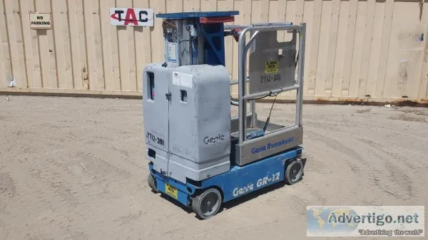 2006 GENIE GR12 PERSONNEL LIFT 6142