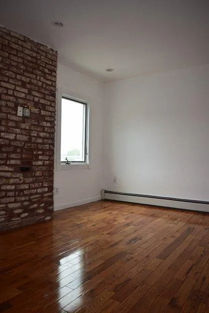 FOUR BEDROOM DUPLEX