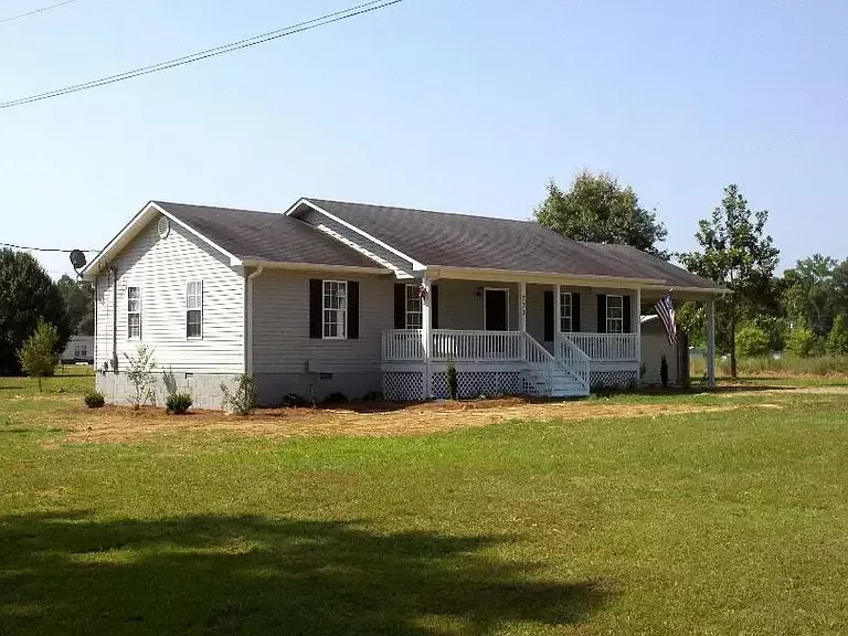 3bed 3bath for single family use in   Gadsden AL 35902
