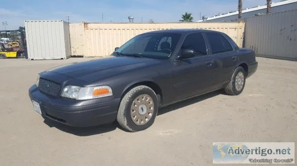 2003 FORD CROWN VICTORIA SEDAN