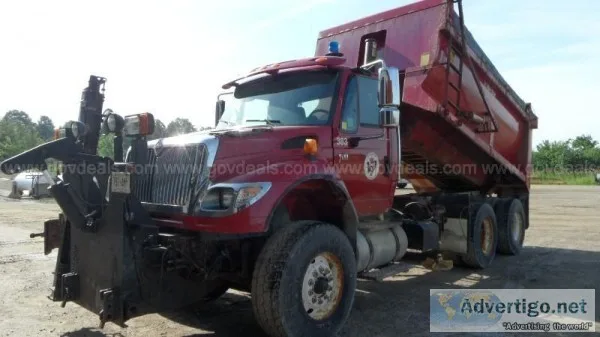 2005 International 7600 Plow Truck
