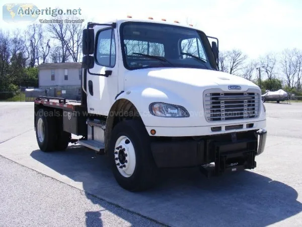 2009 Freightliner M2 106