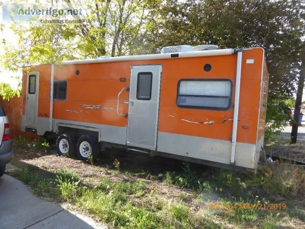 2005 Playmor toyhauler