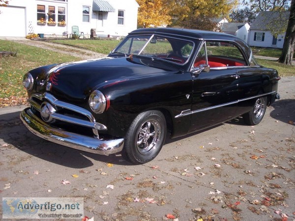 1951 Ford Voctora