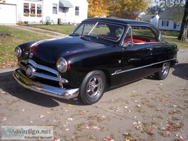 1951 Ford Voctora