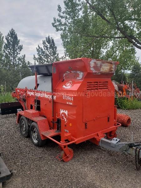 2001 Bagela Asphalt Recycler