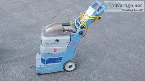 5-STAR CARPET CLEANING MACHINE