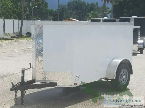 4 x 8 White Enclosed Cargo trailer WV-nose - 10248
